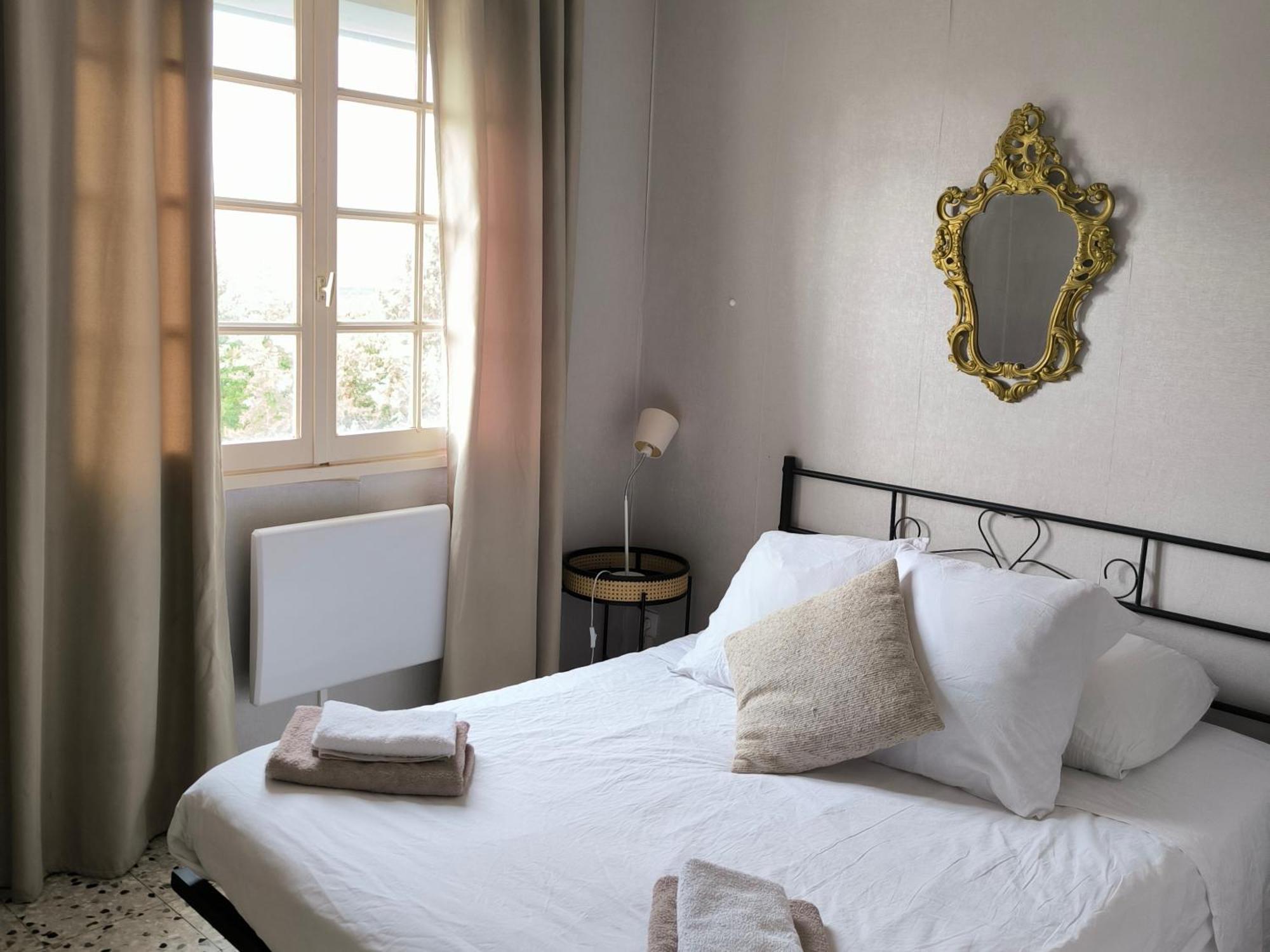 Chambre Double Avec Piscine Proche De Perpignan Rivesaltes Esterno foto